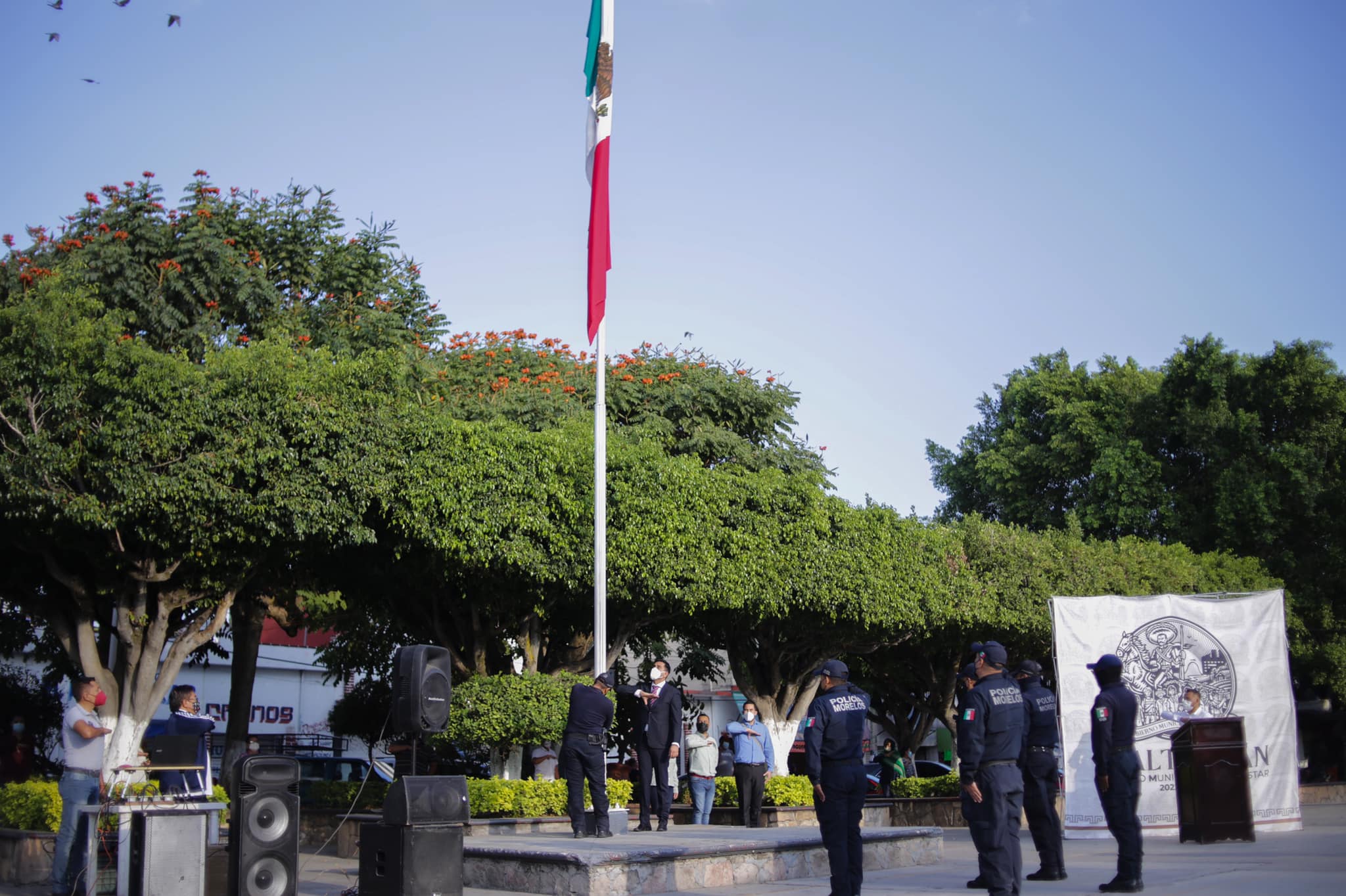 DÍA DE LA BANDERA